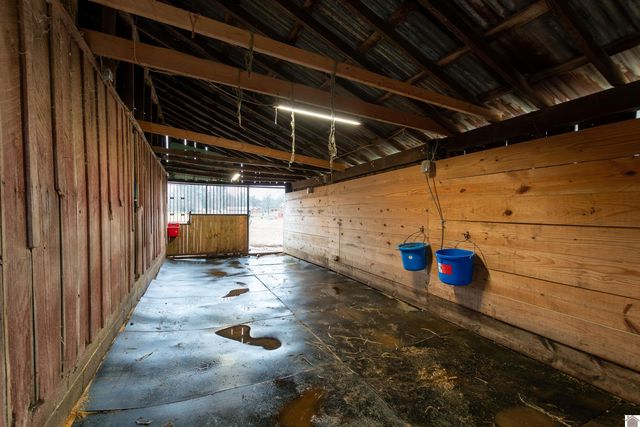 3458 Palma Rd, Calvert City, KY 42029