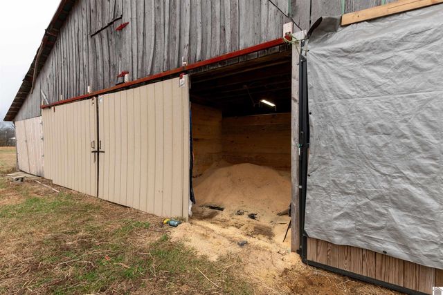 3458 Palma Rd, Calvert City, KY 42029