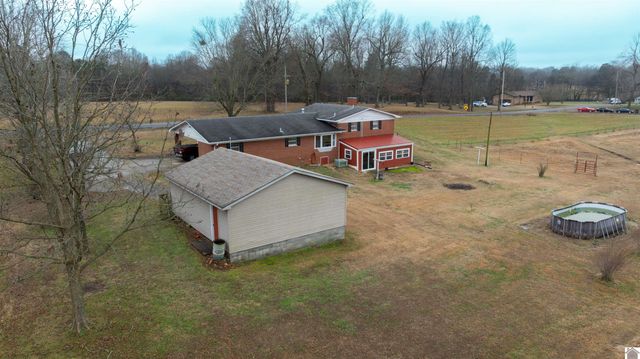 3458 Palma Rd, Calvert City, KY 42029