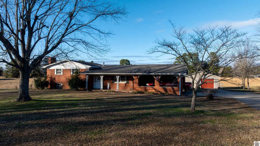 3458 Palma Rd, Calvert City, KY 42029