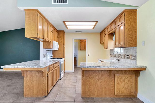 14183 Road 24, Madera, CA 93637
