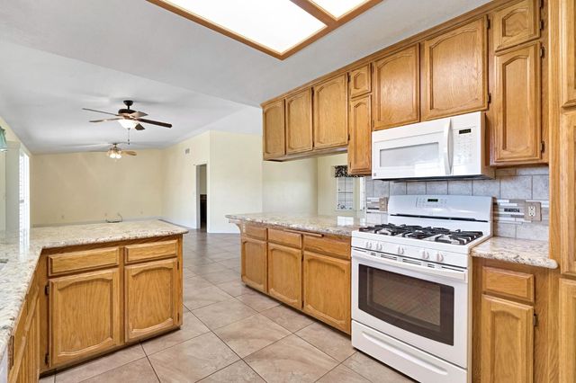 14183 Road 24, Madera, CA 93637