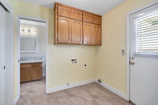 14183 Road 24, Madera, CA 93637