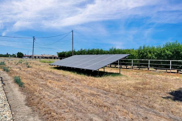 14183 Road 24, Madera, CA 93637