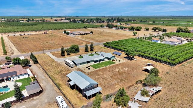 14183 Road 24, Madera, CA 93637