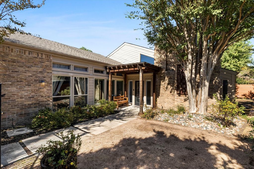 6021 Canyon Springs Road, Dallas, TX 75248