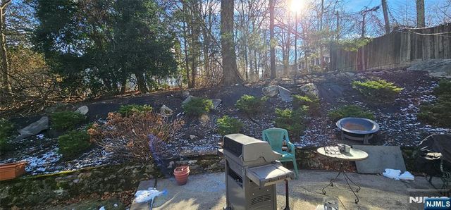 49 Fayson Lakes Road, Kinnelon Borough, NJ 07405