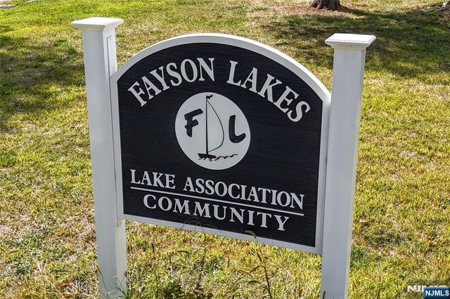 49 Fayson Lakes Road, Kinnelon Borough, NJ 07405