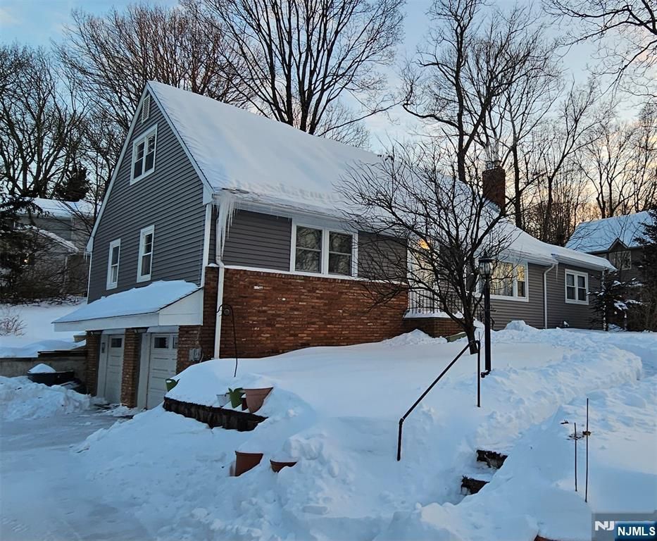 49 Fayson Lakes Road, Kinnelon Borough, NJ 07405