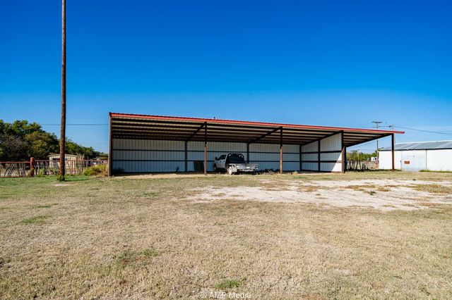 507 E Chestnut, Throckmorton, TX 76483