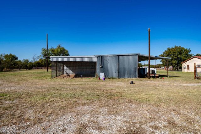 507 E Chestnut, Throckmorton, TX 76483
