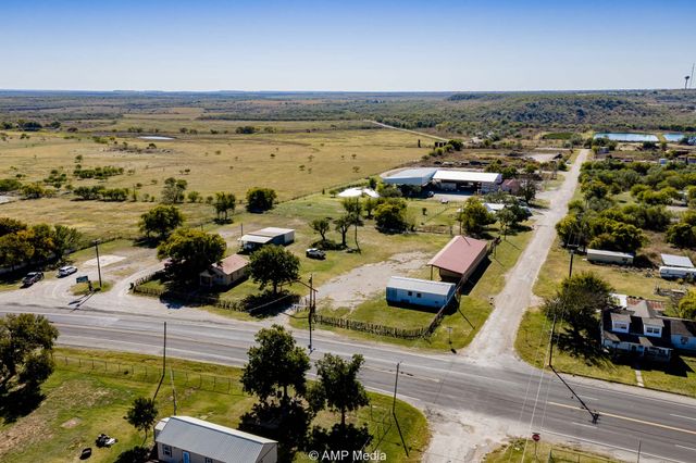 507 E Chestnut, Throckmorton, TX 76483