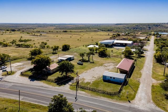 507 E Chestnut, Throckmorton, TX 76483