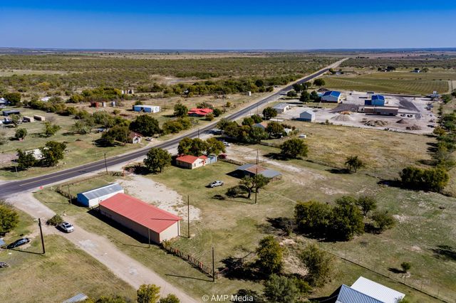507 E Chestnut, Throckmorton, TX 76483