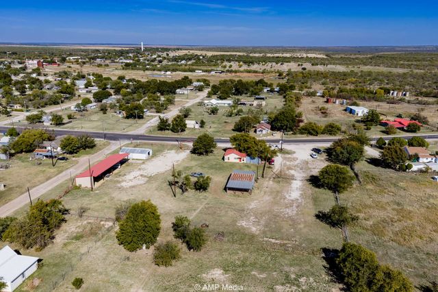 507 E Chestnut, Throckmorton, TX 76483