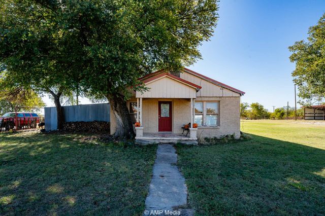 507 E Chestnut, Throckmorton, TX 76483