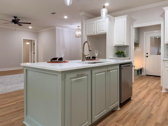 64 Meadow Breeze Rd., Sumrall, MS 39482