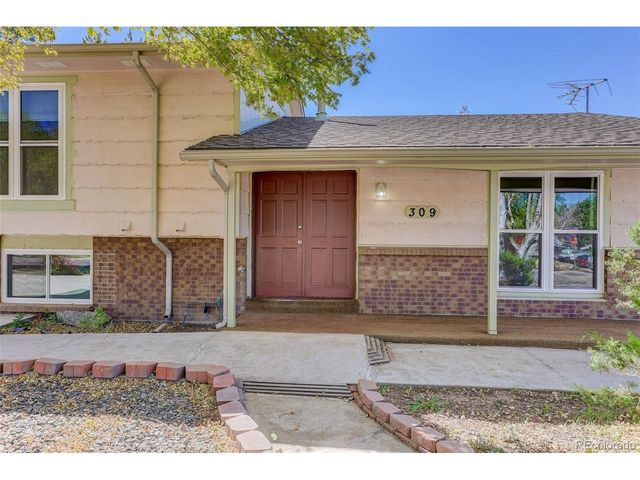 309 S 25th Ave, Brighton, CO 80601