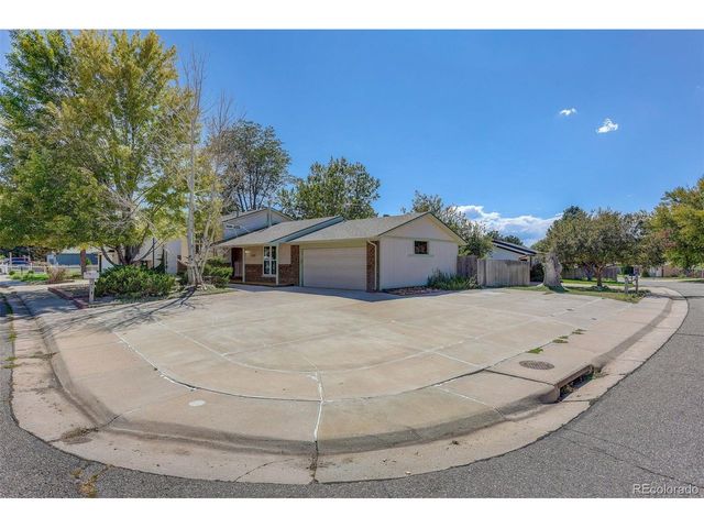309 S 25th Ave, Brighton, CO 80601