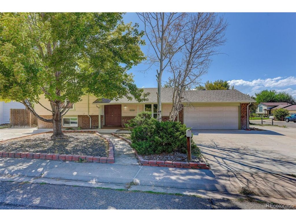 309 S 25th Ave, Brighton, CO 80601