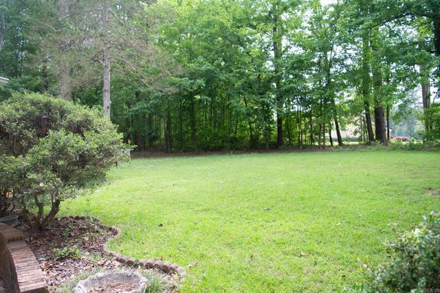 226 Hawthorne, Monticello, AR 71655