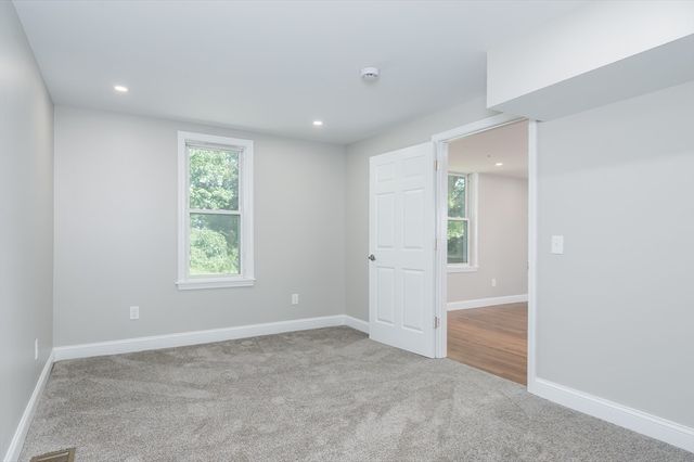 49 Smith Hanson Rd, North Brookfield, MA 01535