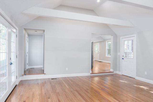 49 Smith Hanson Rd, North Brookfield, MA 01535