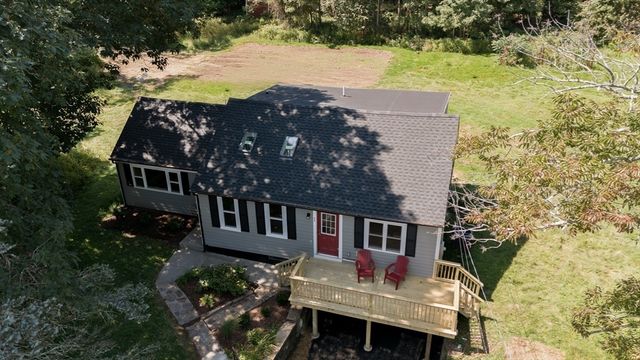 49 Smith Hanson Rd, North Brookfield, MA 01535