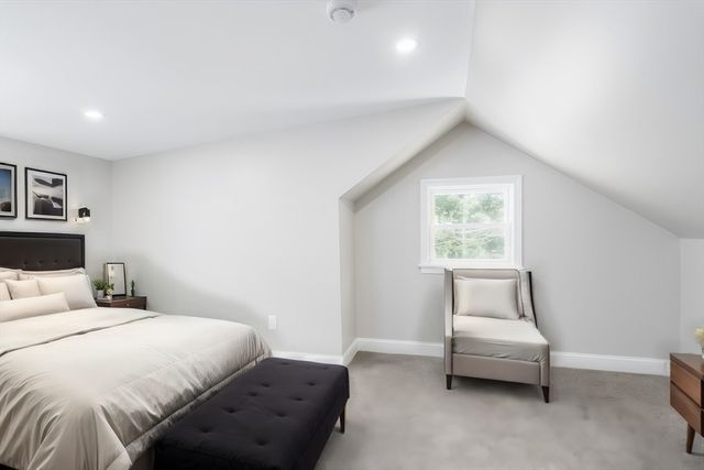 49 Smith Hanson Rd, North Brookfield, MA 01535