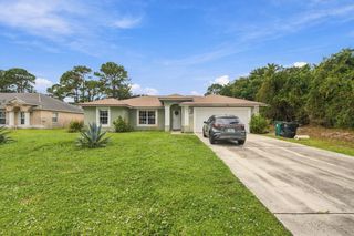 325 SE THORNHILL Drive, Port St. Lucie, Port St Lucie, FL 34983