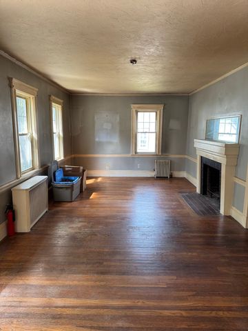 45 Robinswood Rd, Weymouth, MA 02190