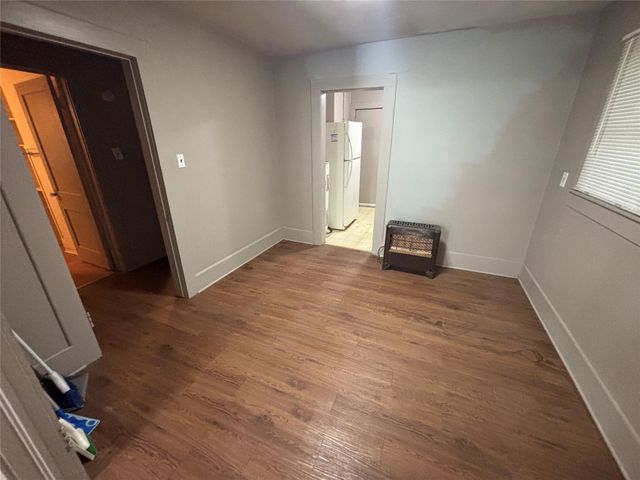 327 Egan Street, Denton, TX 76201