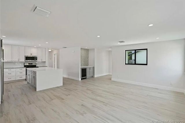 2539 Wabash Drive, North Palm Beach, FL 33410