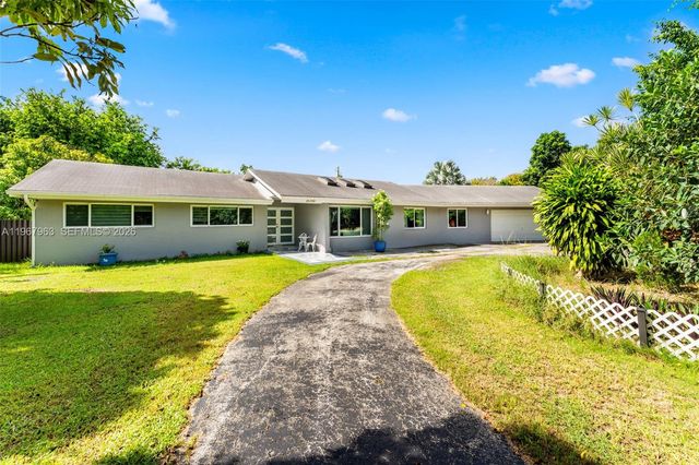 16700 SW 272nd St, Homestead, FL 33031