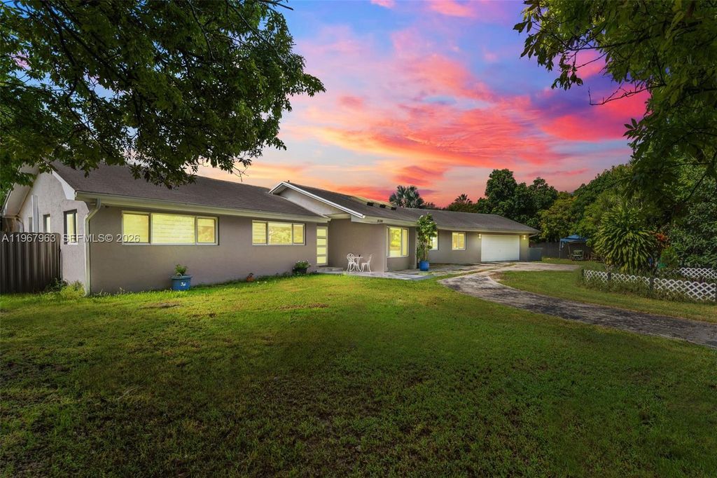 16700 SW 272nd St, Homestead, FL 33031