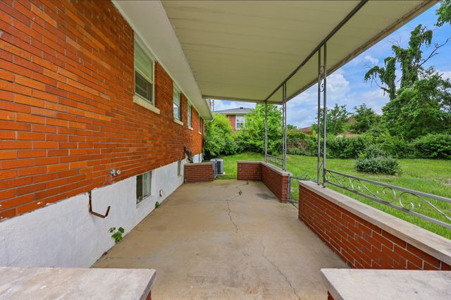 312 Logan Avenue, Richmond, KY 40475