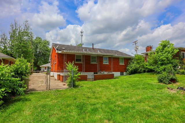 312 Logan Avenue, Richmond, KY 40475