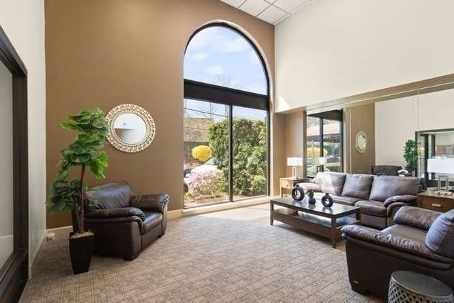 198 Locust 1-702, Lynn, MA 01904