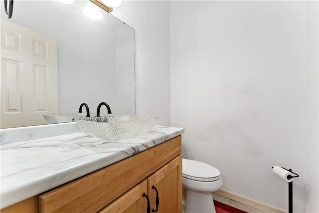 3004 Phillip Dr, Jefferson Hills, PA 15025