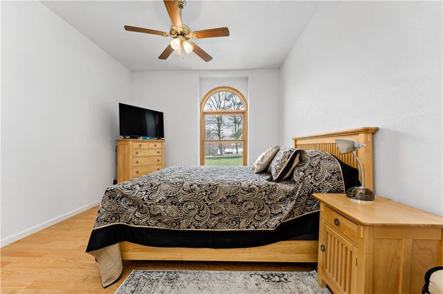 3004 Phillip Dr, Jefferson Hills, PA 15025