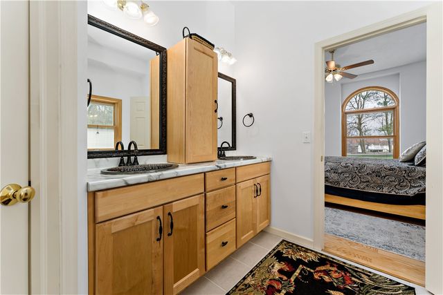 3004 Phillip Dr, Jefferson Hills, PA 15025