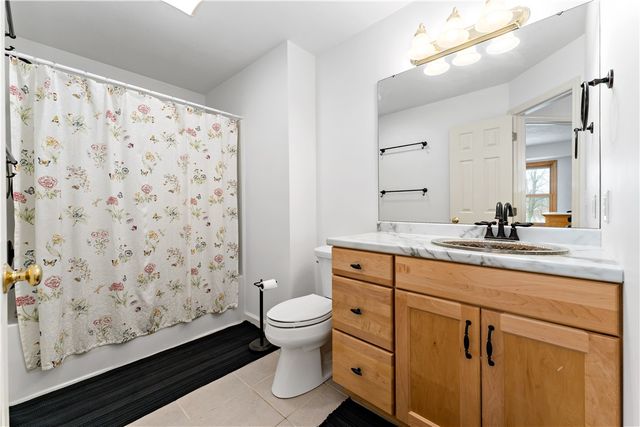 3004 Phillip Dr, Jefferson Hills, PA 15025