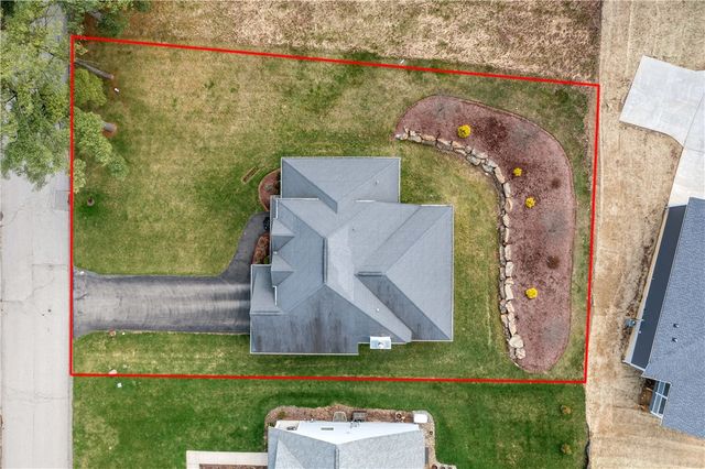 3004 Phillip Dr, Jefferson Hills, PA 15025