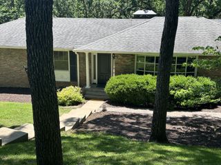 4631 Shys Hill Rd, Nashville, TN 37215