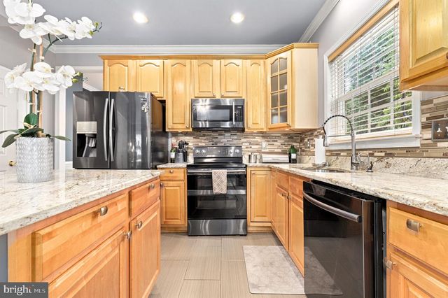 6405 IVY SPRING RD, Elkridge, MD 21075