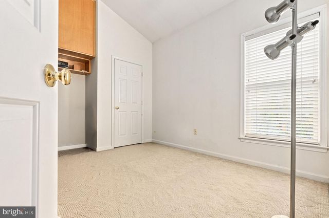 6405 IVY SPRING RD, Elkridge, MD 21075