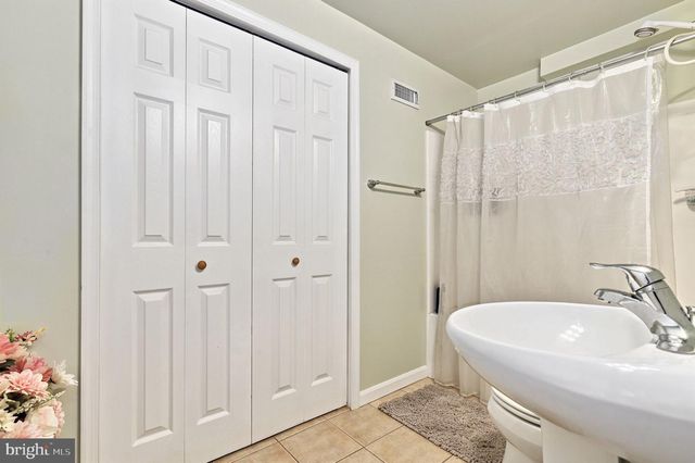 6405 IVY SPRING RD, Elkridge, MD 21075