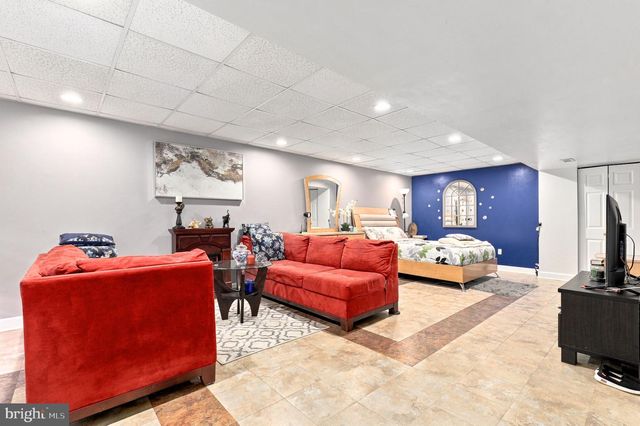 6405 IVY SPRING RD, Elkridge, MD 21075