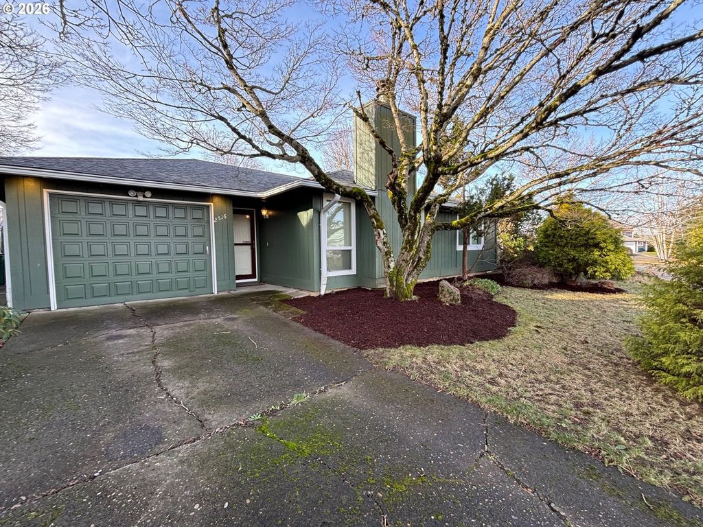 2516 Sw 23RD St, Troutdale, OR 97060