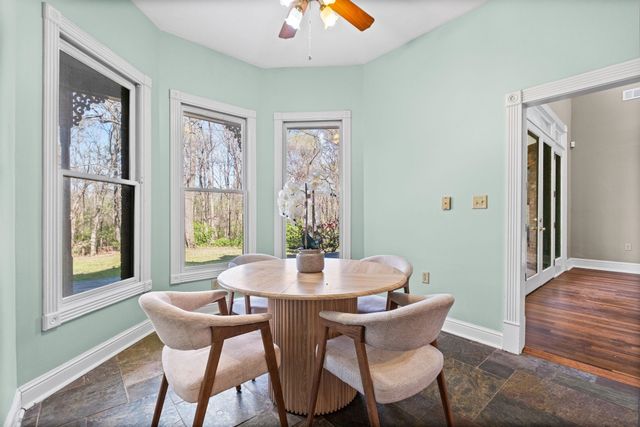 28 TIPTON LAKE CIR E, Millington, TN 38053